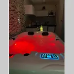 Joli T2, Jacuzzi, Lit Rond, Jardin, Parking Prive, Metro تولوز
